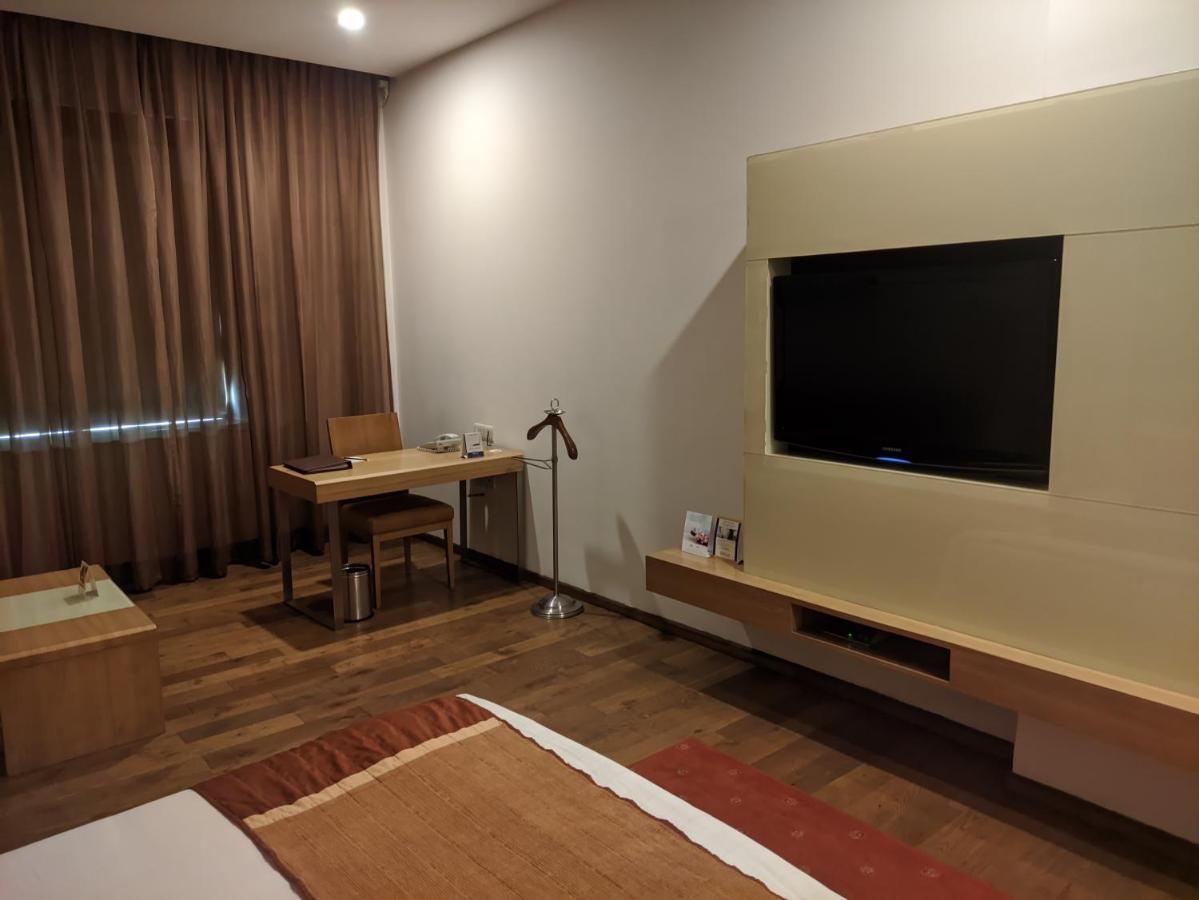 포츈 셀렉트 글로벌 호텔 구라가온 구르가온 외부 사진